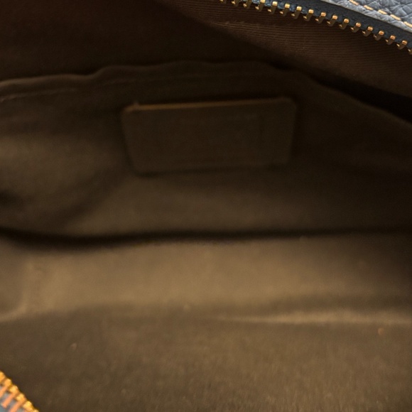 Coach camera bag - Picture 5 of 5